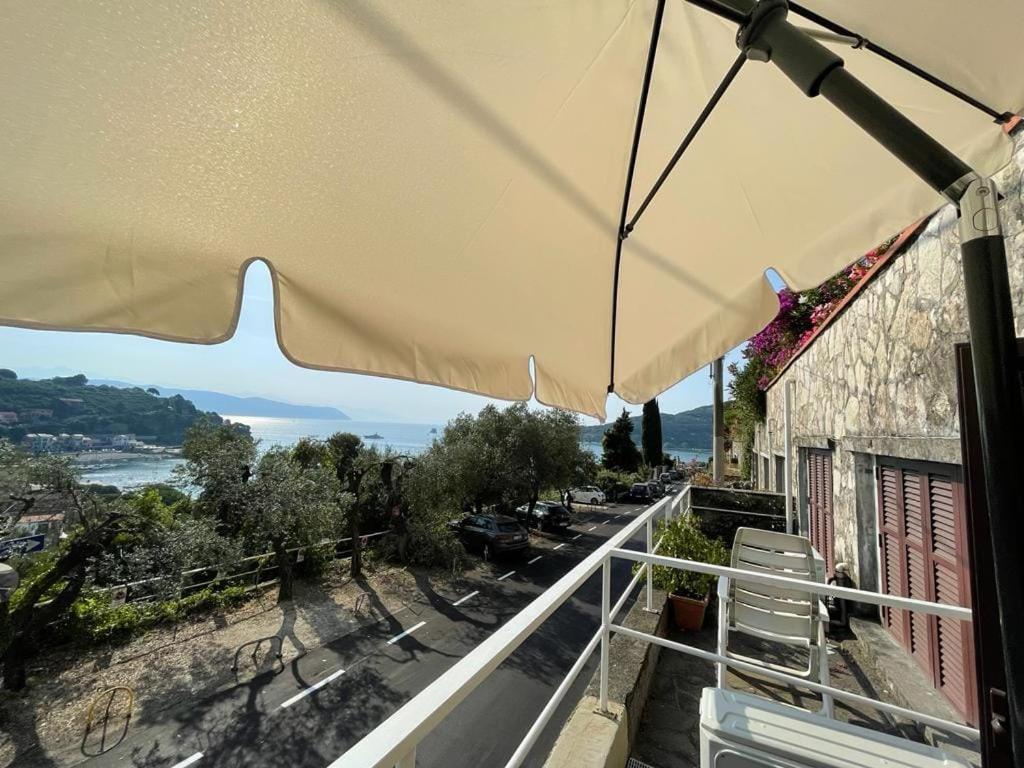 Monolocale Baia Dei Delfini Apartment Porto Venere Ngoại thất bức ảnh